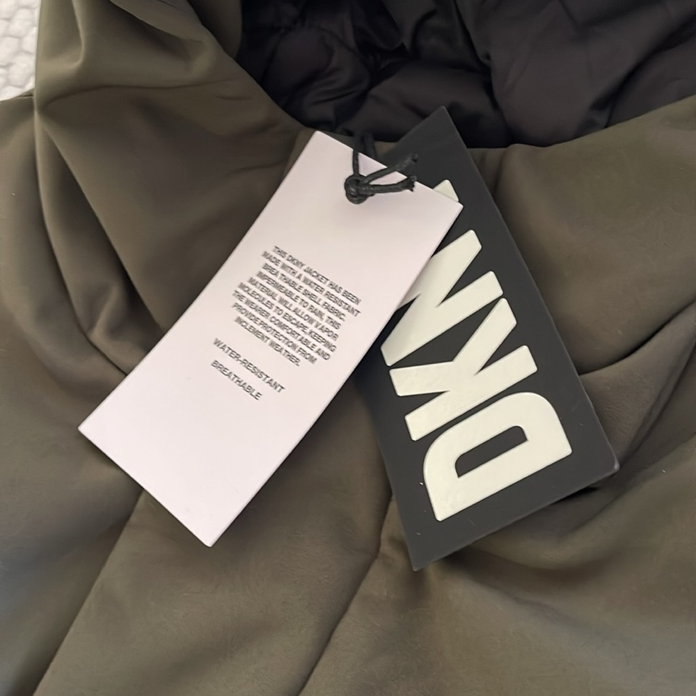 dkny coat - Picture 5 of 5